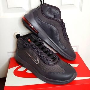 Men's Nike Air Max Axis MID Sneakers